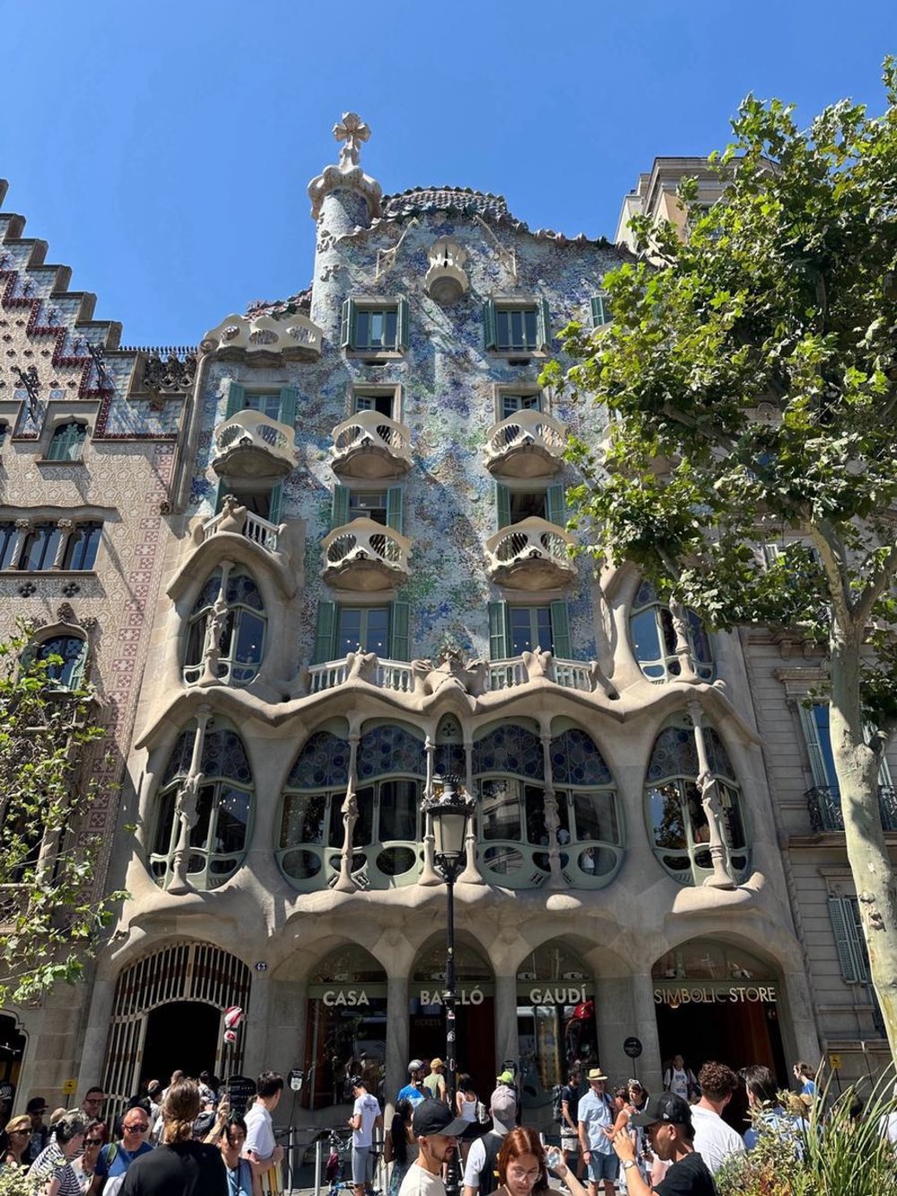 Exterior view of Casa Batlló / Photo from Klook User CHAN *******