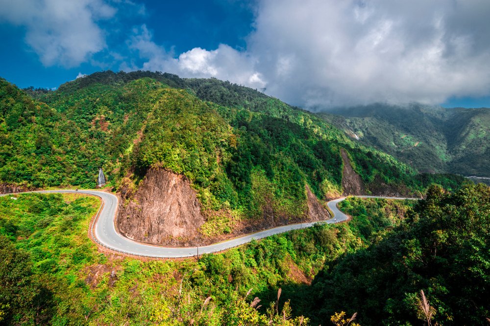 Đèo Ô Quý Hồ - Săn Bình Minh và Biển Mây