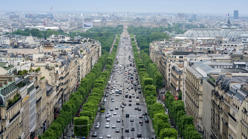 Arc de Triomphe street view
