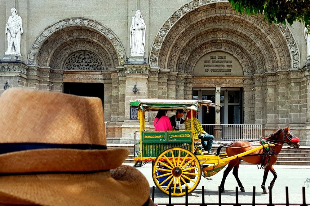 Kết Nối Bằng SIM & Wi-Fi Tại Philippines 