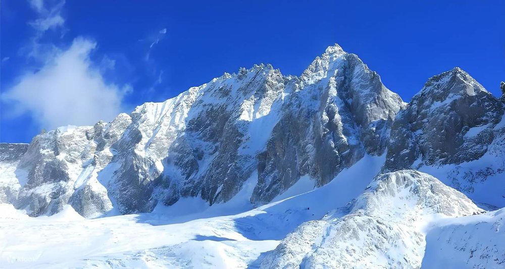  Ngọc Long Tuyết Sơn