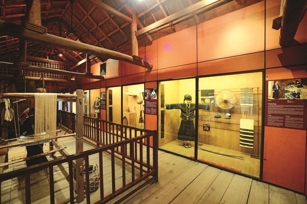 Tìm Hiểu Văn Hóa Của 54 Dân Tộc Anh Em Tại Bảo Tàng Dân Tộc Học