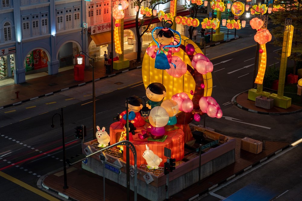 ไฟประดับถนนย่านไชน่าทาวน์ สิงคโปร์ ในการเฉลิมฉลองเทศกาลไหว้พระจันทร์