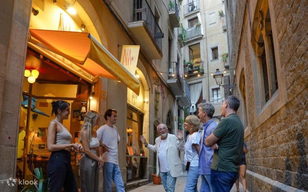 Learn about Barcelona’s wine culture and history with a local guide!