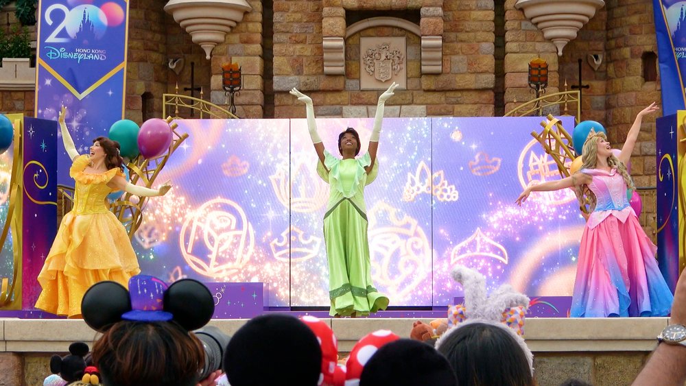 香港ディズニーランド・リゾート20周年の初日へ!オーロラ姫 ベル ティアナ