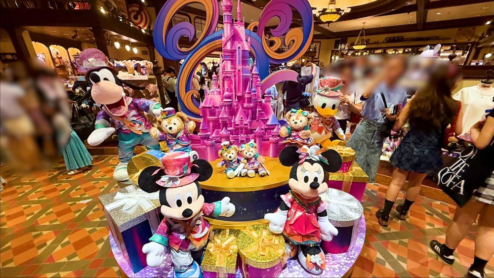 香港ディズニーランド・リゾート20周年の初日へ! お土産 ぬいぐるみ 売店