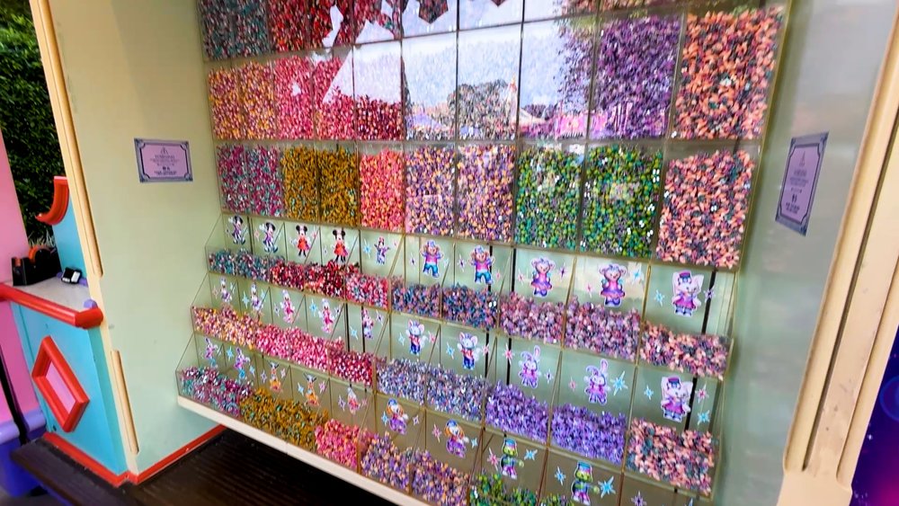 香港ディズニーランド・リゾート20周年の初日へ! ミニフィギュア