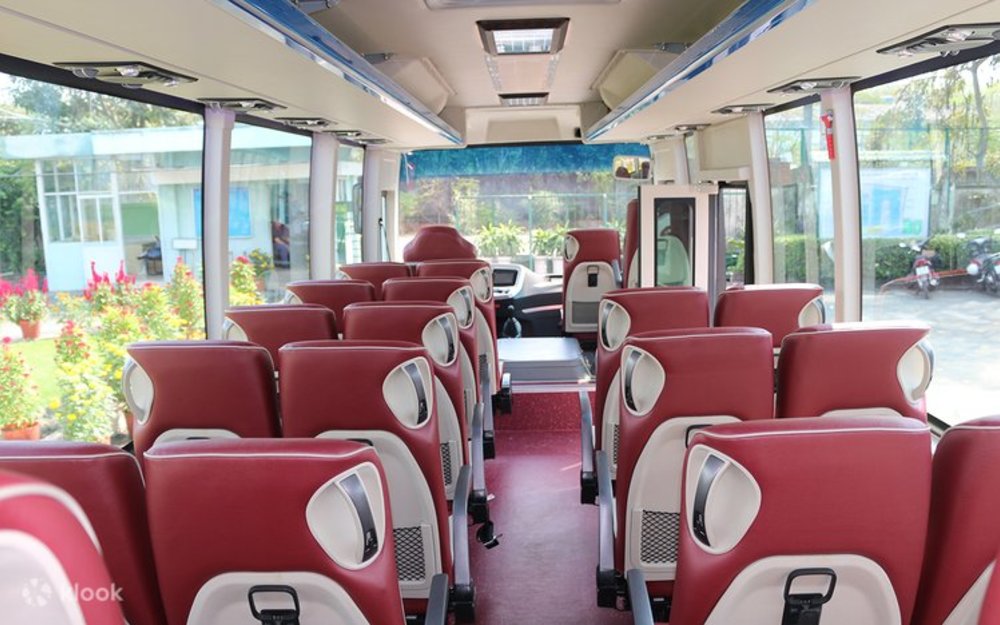 cu chi tunnels vietnam bus