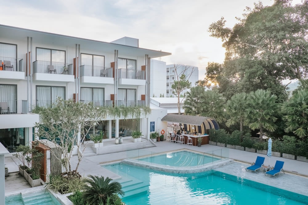 Seabed Grand Hotel Phuket 