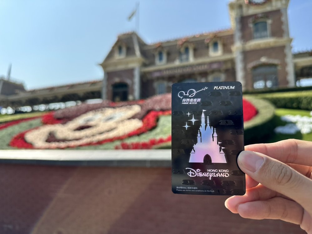 2025年最新の香港ディズニーランドに関するQ&A！　パークチケット　花壇