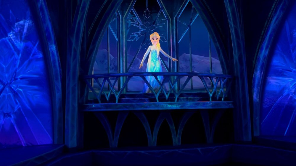 2025年最新の香港ディズニーランドに関するQ&A！　アナと雪の女王　エルサ