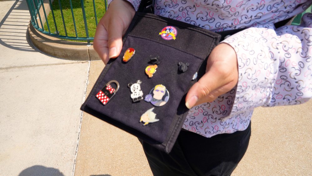 2025年最新の香港ディズニーランドに関するQ&A！　グッズ　ピントレード