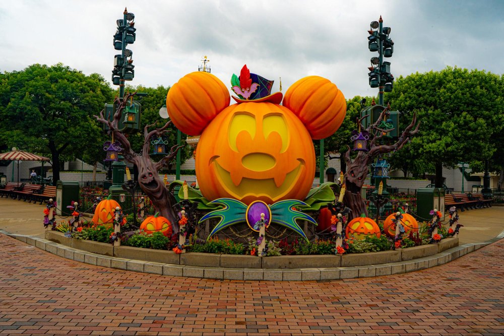 2025年最新の香港ディズニーランドに関するQ&A！　ハロウィン　ミッキー　かぼちゃ