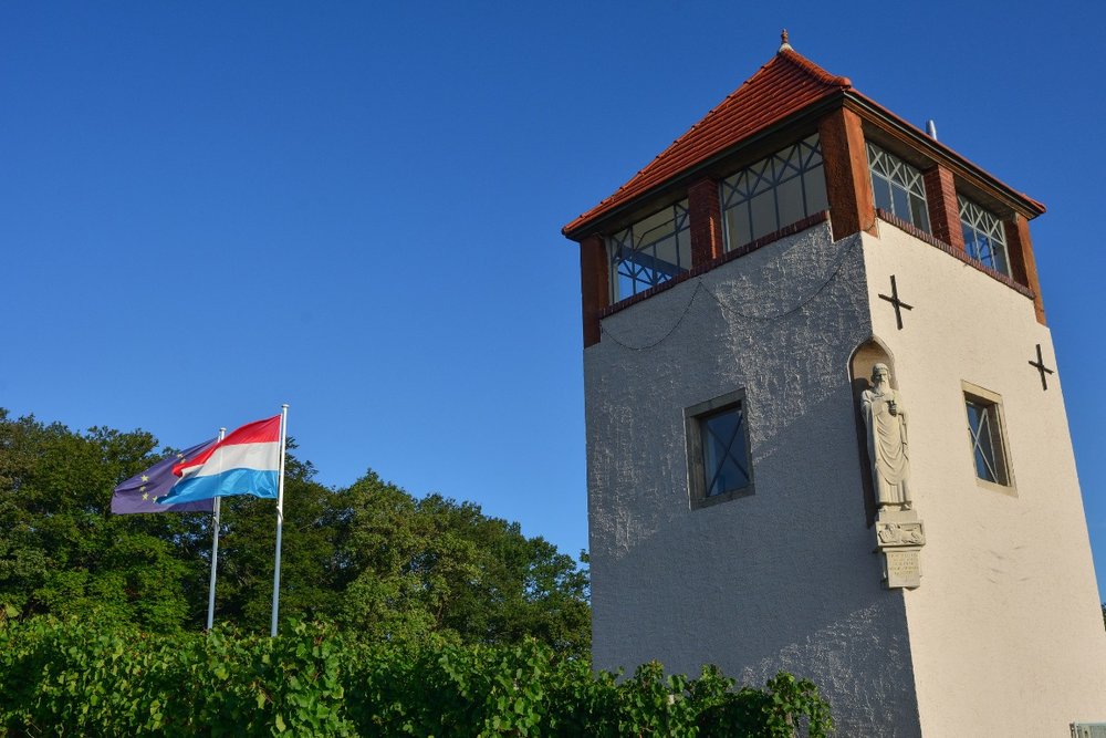 Nộp Hồ Sơ Xin Visa Schengen Ở Đâu?