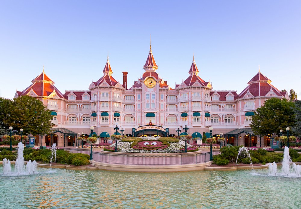 Lịch Trình Disneyland Paris Trong 1 Ngày Cho Gia Đình