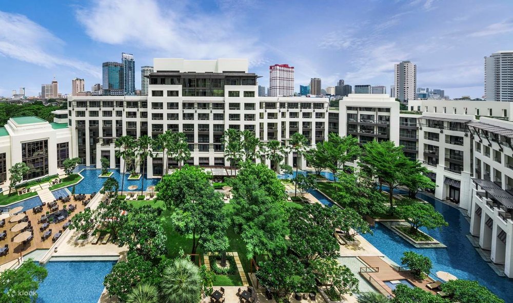 An overview of the luxurious Sian Kempinski Hotel