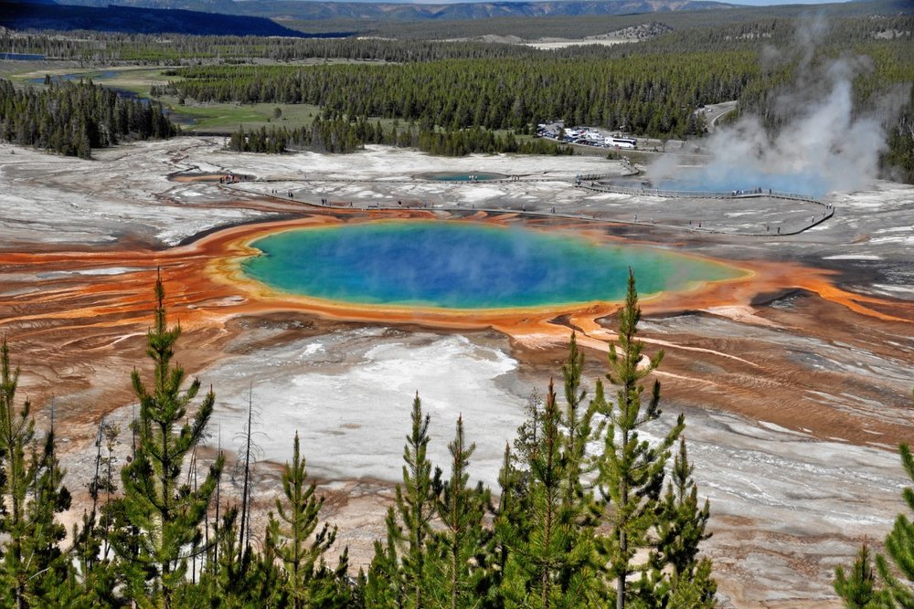 Grand Prismatic Spring – Hồ Nước Nóng Nhiều Màu Sắc
