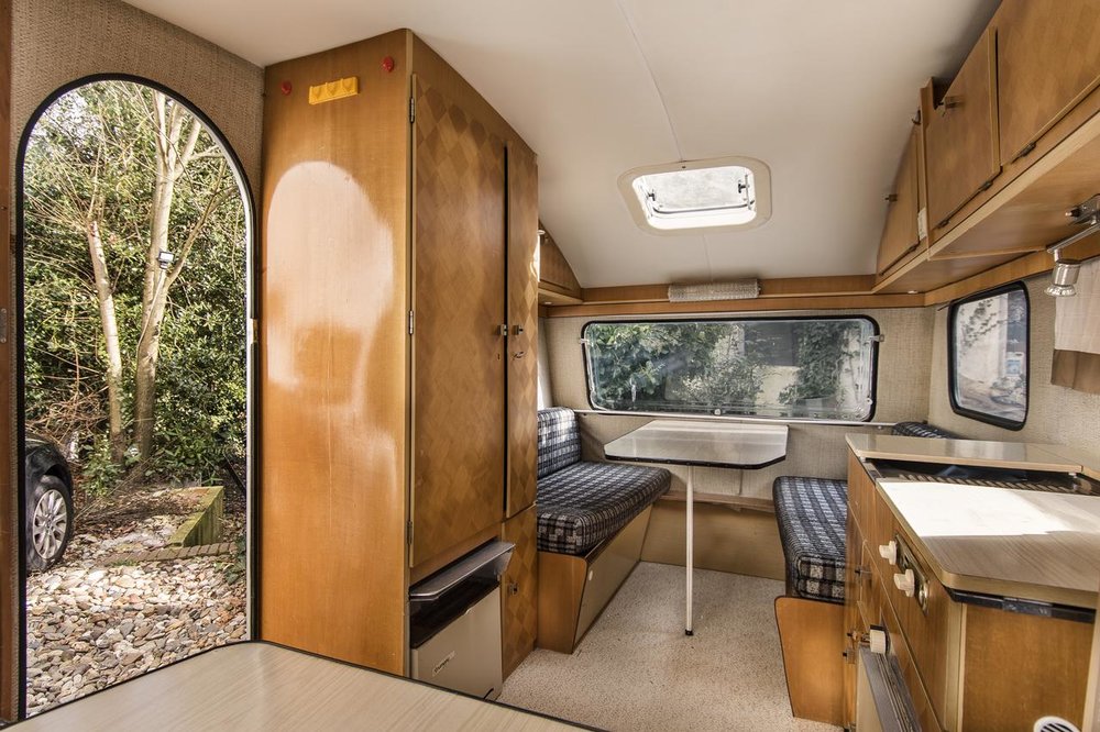 Khu Dành Cho RV Và Xe Cắm Trại