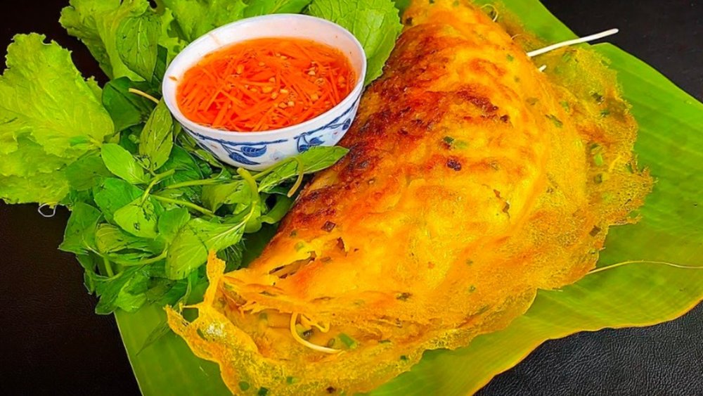 Bánh Xèo Miền Tây – Giòn Rụm Ngập Rau