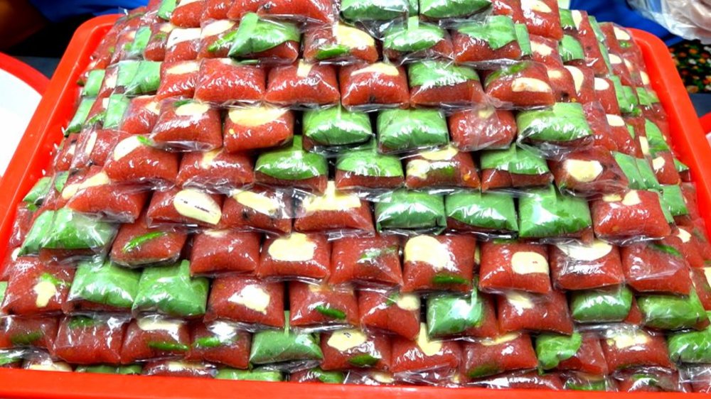 Nem Lai Vung (Đồng Tháp) – Chua Chua Ngọt Ngọt Vừa Ăn Vặt Vừa Làm Quà