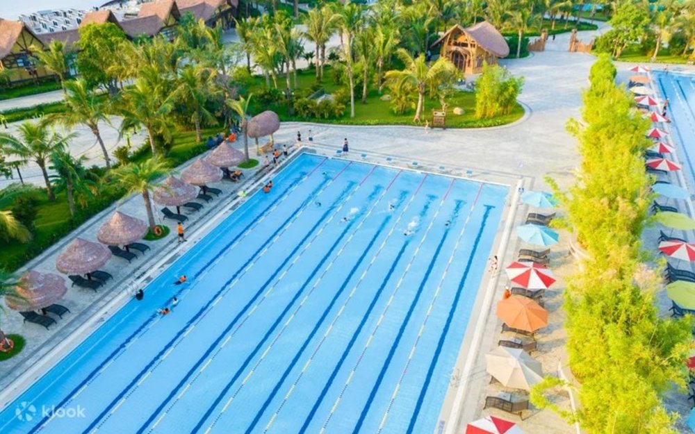 VinWonders Wave Park & Water Park in Ha Noi