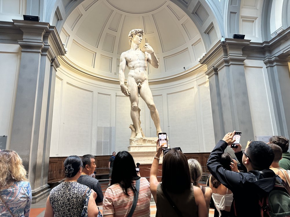 David statue at galleria dell’accademia 