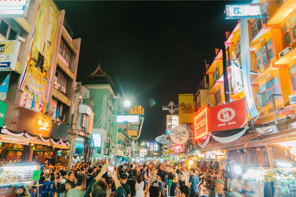 Vui Chơi Thả Ga Tại Phố Đi Bộ Khao San Road 