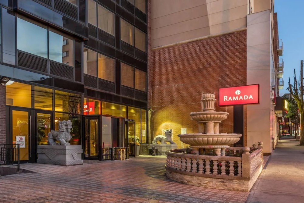 Ramada by Wyndham Flushing Queens gives you great value without breaking the bank