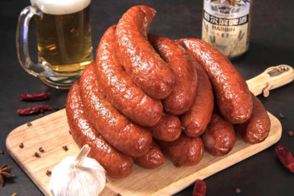 Xúc Xích Đỏ - Hương Vị Biểu Tượng Của Cáp Nhĩ Tân