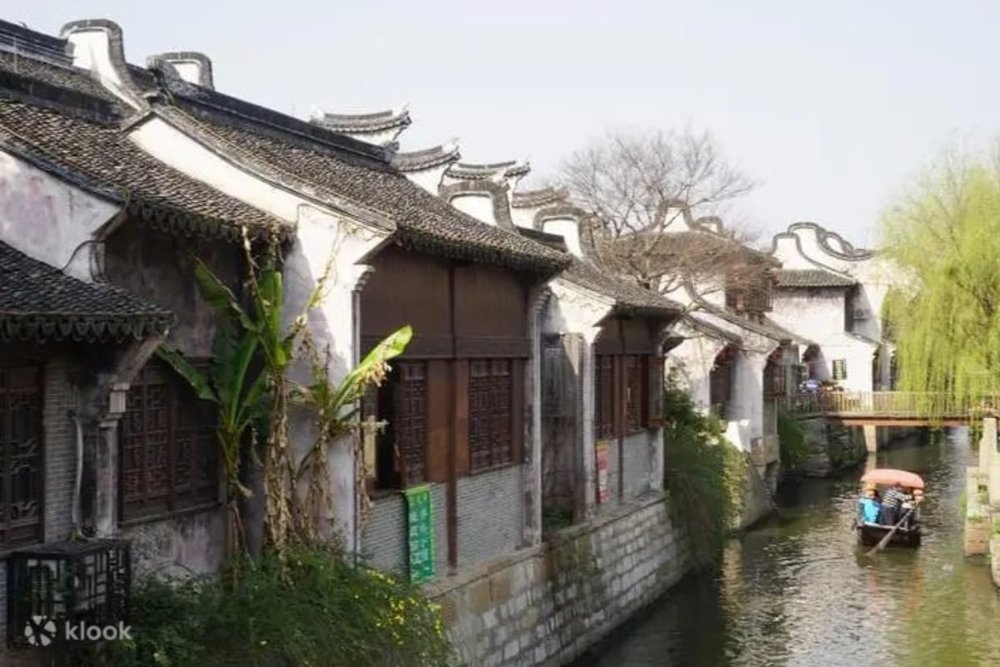 Fengjing (Phong Khê) - Trấn Hoa Sen & Quê Hương Của Dòng Tranh Nông Dân