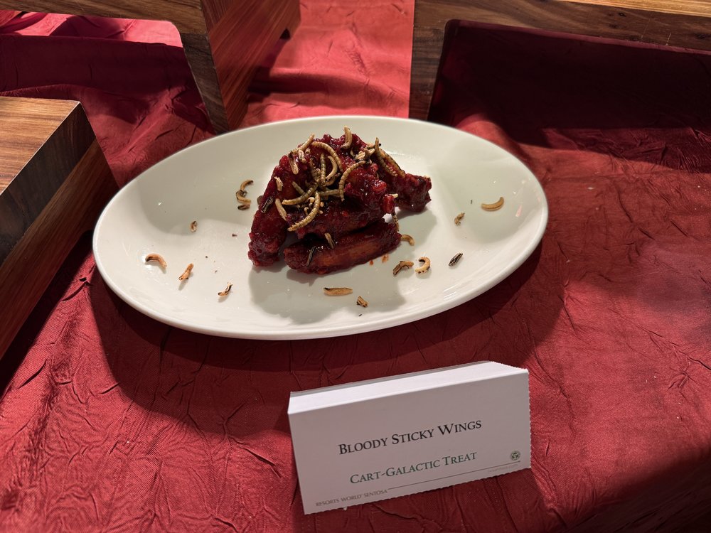 Halloween Horror Nights 13 at Universal Studios Singapore - Bloody Sticky Wings