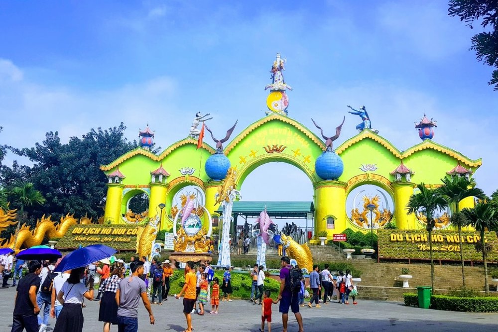 Đi Hồ Núi Cốc Bằng Xe Khách