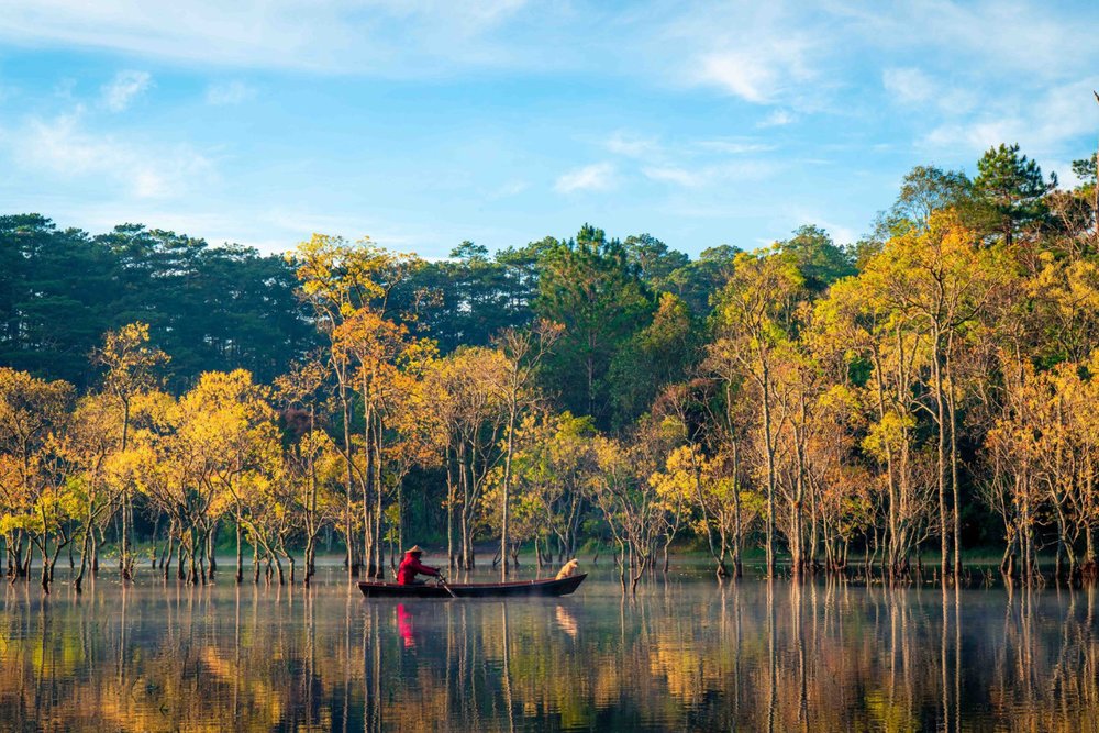 Hồ Đại Ninh - Tiên Cảnh Giữa Sương Mù