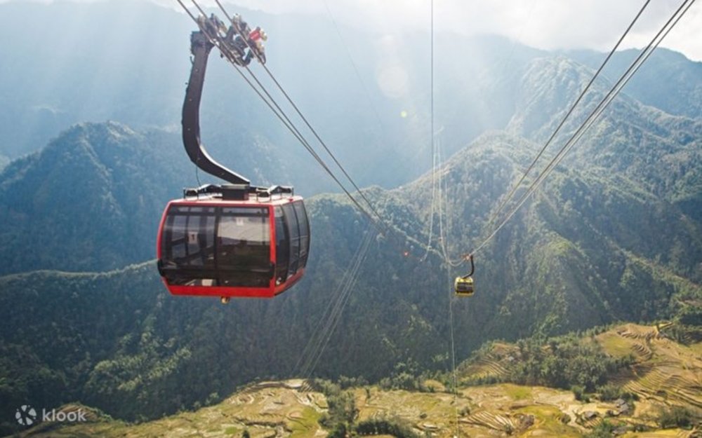 12:30 – 13:00: Quay Về Ga Cáp Treo Và Xuống Núi