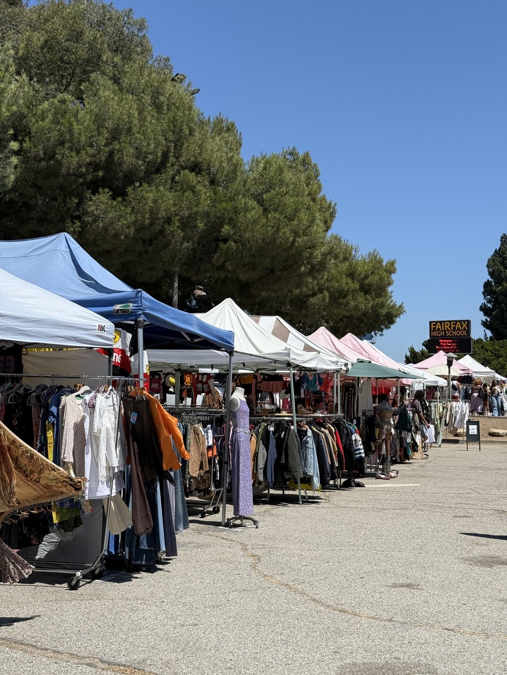 Los Angeles Itinerary for First Timers - Melrose Trading Post Shops