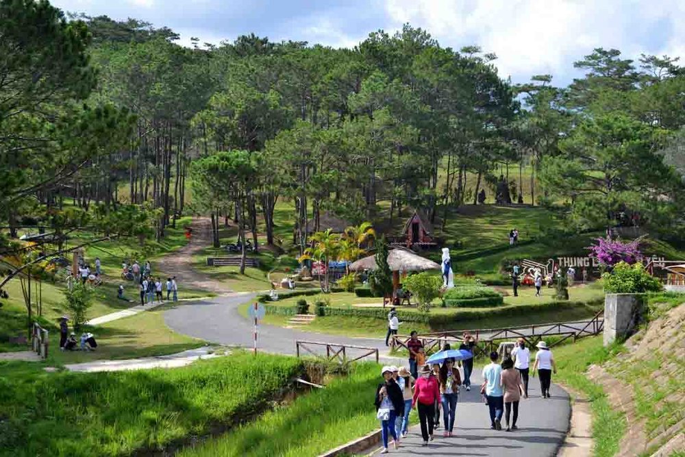 Cắm Trại Qua Đêm