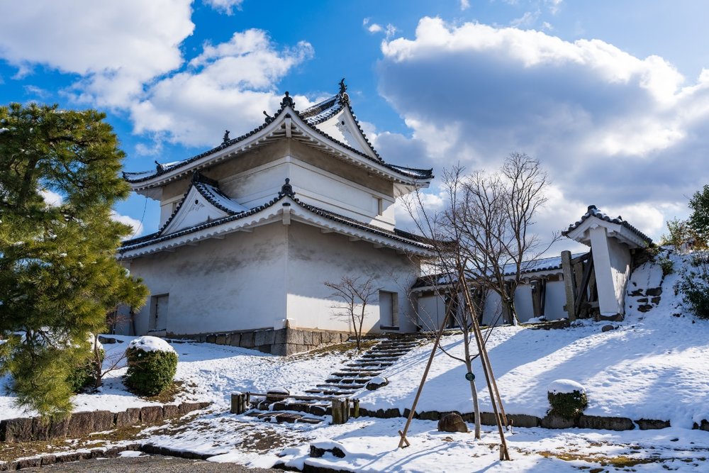 Ngắm Những Ngôi Chùa Trắng Xóa Phủ Tuyết Tại Kyoto Vào Mùa Đông