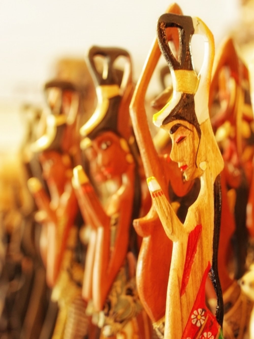 インドネシア　お土産　木彫りの工芸品