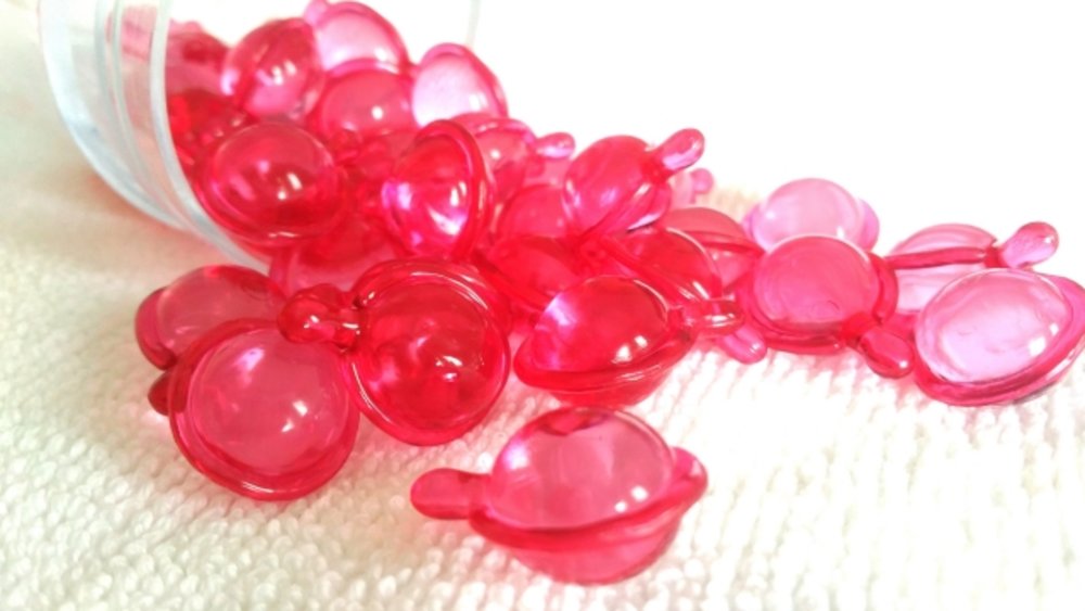 インドネシア　お土産　エリップスヘアオイル