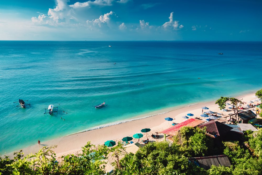 Chiều - Chill Và Sống Ảo Trên Bờ Biển Yên Bình