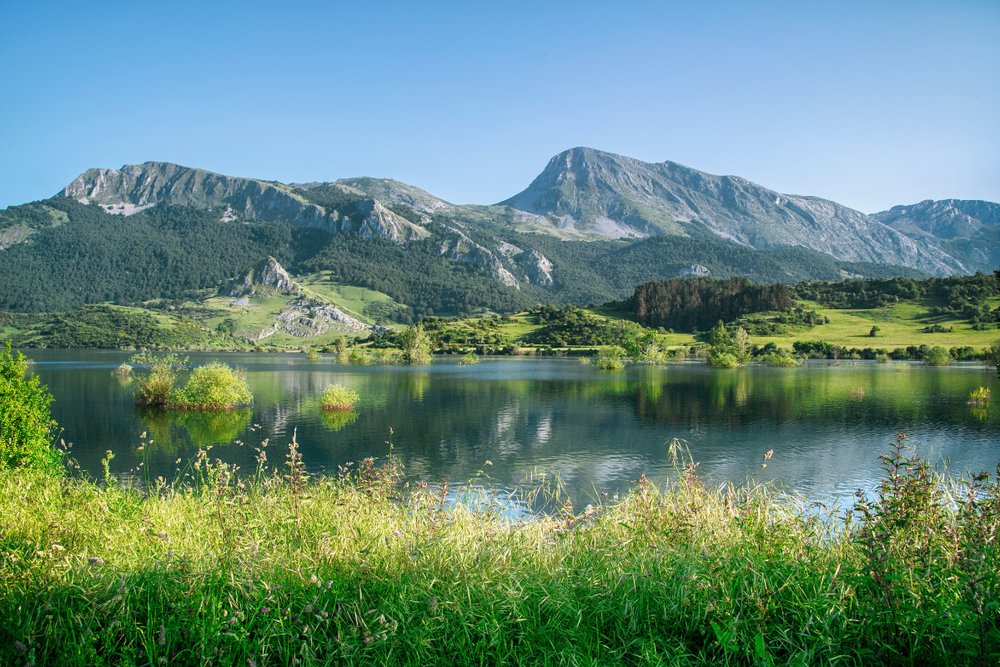 Núi Quận Đại (Guntai) – Cung Đường Trekking Ít Người Biết