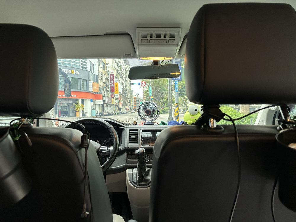 ひとり旅でも楽しめる!台中【日月潭】はツアー参加がおすすめです。 日月潭 ツアー 車