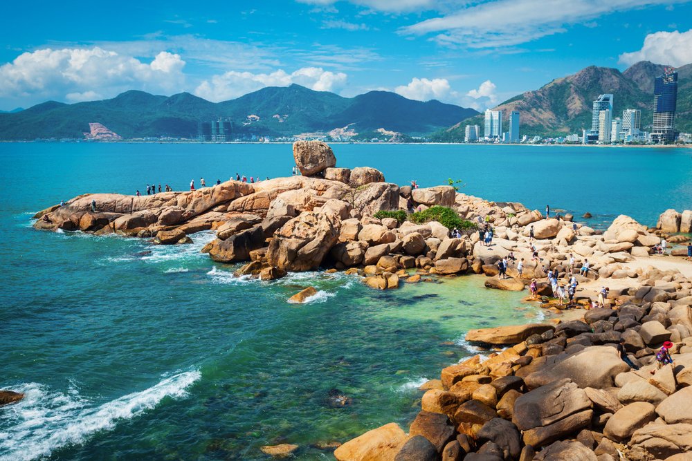 Hòn Chồng - Hòn Vợ