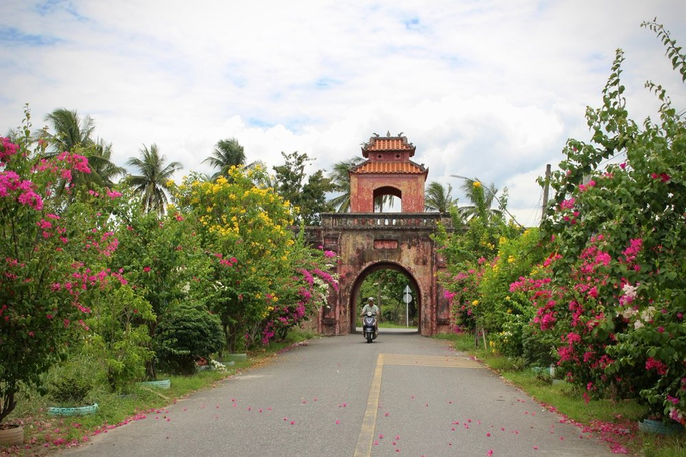 Ngày 3: Thành Cổ Diên Khánh & Ẩm Thực Đường Phố