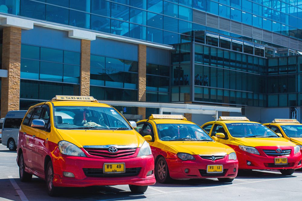 Đi Phuket Bằng Taxi