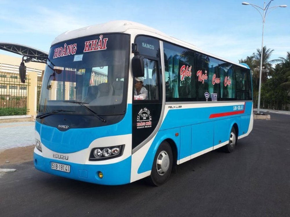 Di Chuyển Bằng Xe Khách