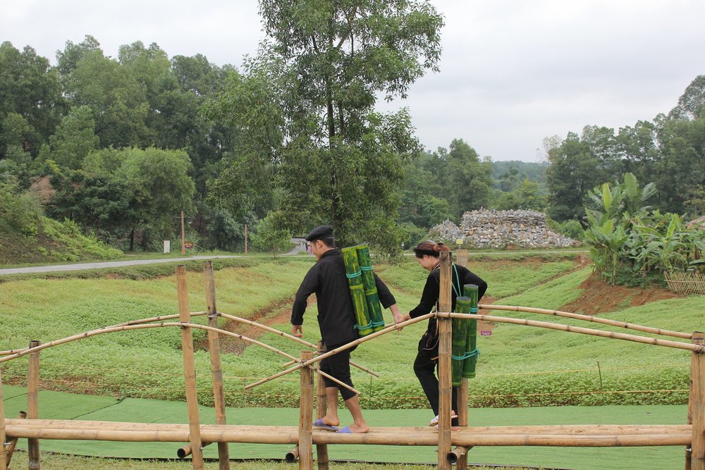 Cụm Làng I: Văn Hóa Núi Rừng Phía Bắc