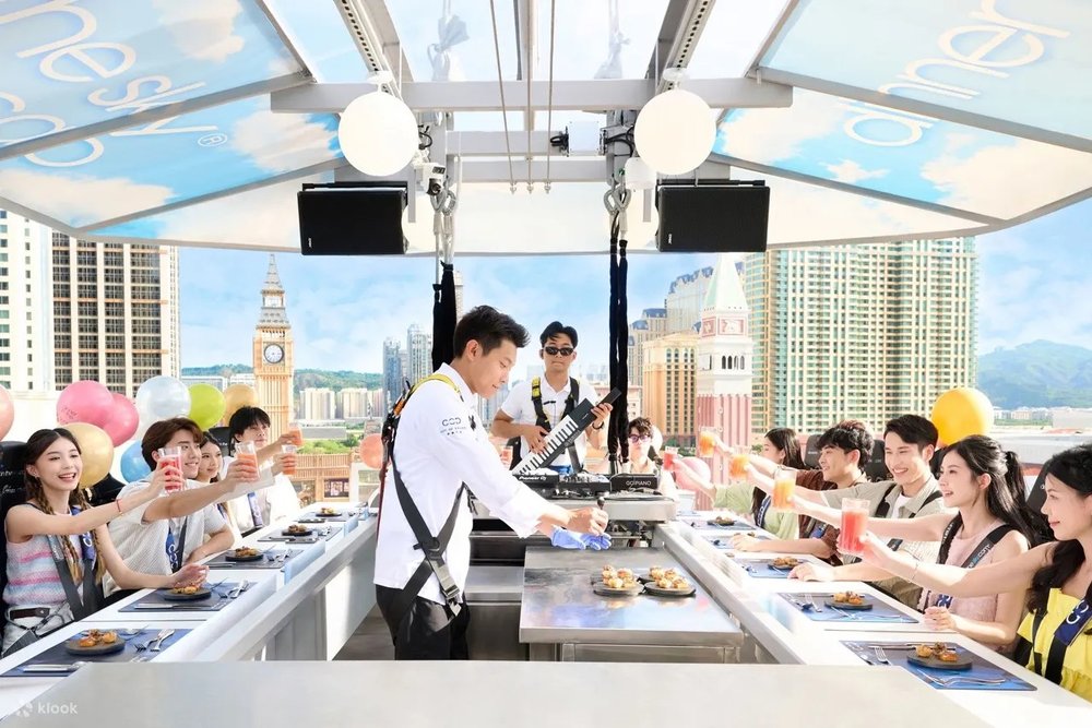 澳門空中躍薈, Dinner In The Sky, 澳門自助餐