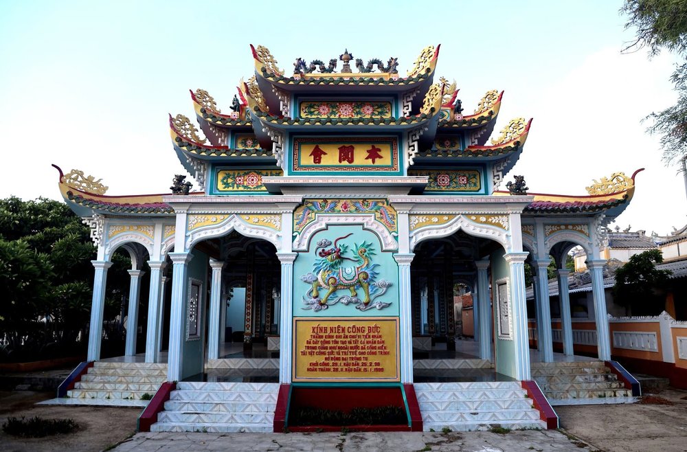 Đại Môn Mộ Thầy (Mộ Thầy Sài Nại)