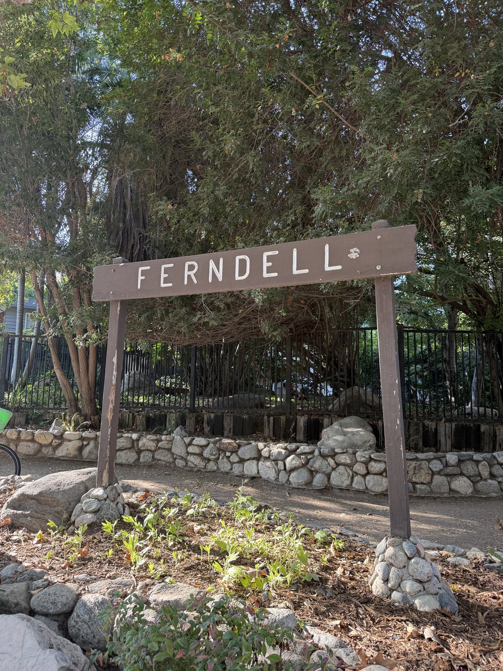 Wooden Ferndell sign marking the trail entrance to Griffith Observatory